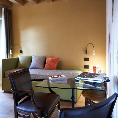 Locanda Delle Mercanzie Брешия Экстерьер фото