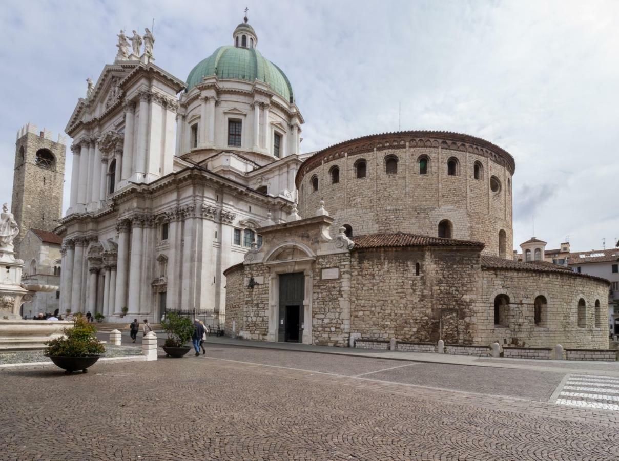 Locanda Delle Mercanzie Брешия Экстерьер фото